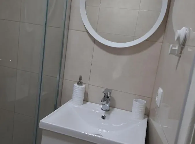 Casa Beco Do Castelo * Lisboa